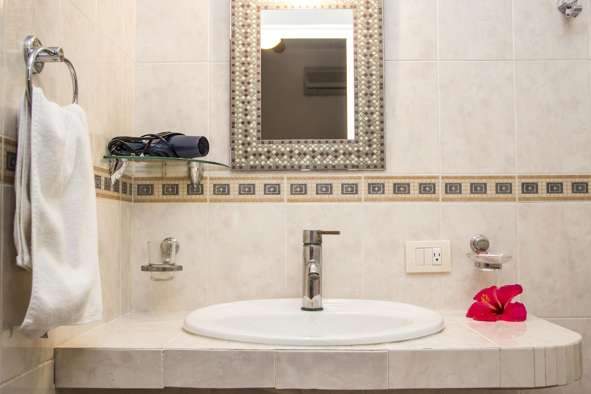 Hotel Sol Playa Playa del Carmen Dış mekan fotoğraf